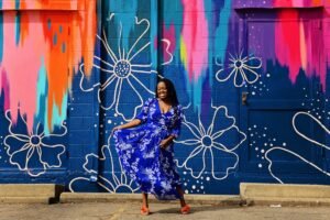 Jessi Michelle y su mural Bright Walls: seis días de color en Jackson